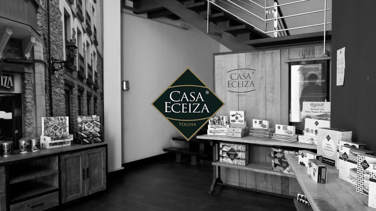 fondo de video casa eceiza con mairu